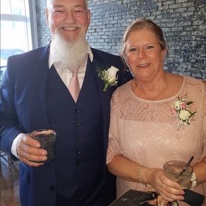 Meet your Posher, Debbie